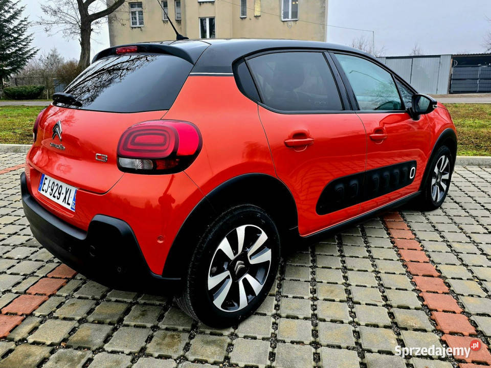 Citroen C3 Citroen C3 12 PureTech Shine III 2016 Więcławice Stare sprzedam