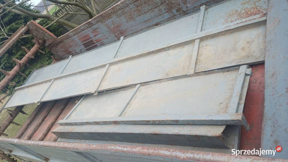 Rozrzutnik obornika 1 osiowy Czarnocin sprzedam