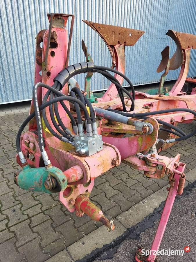 Pług Kverneland vario obrotowy 4 skibowy Pługi Józefów sprzedam