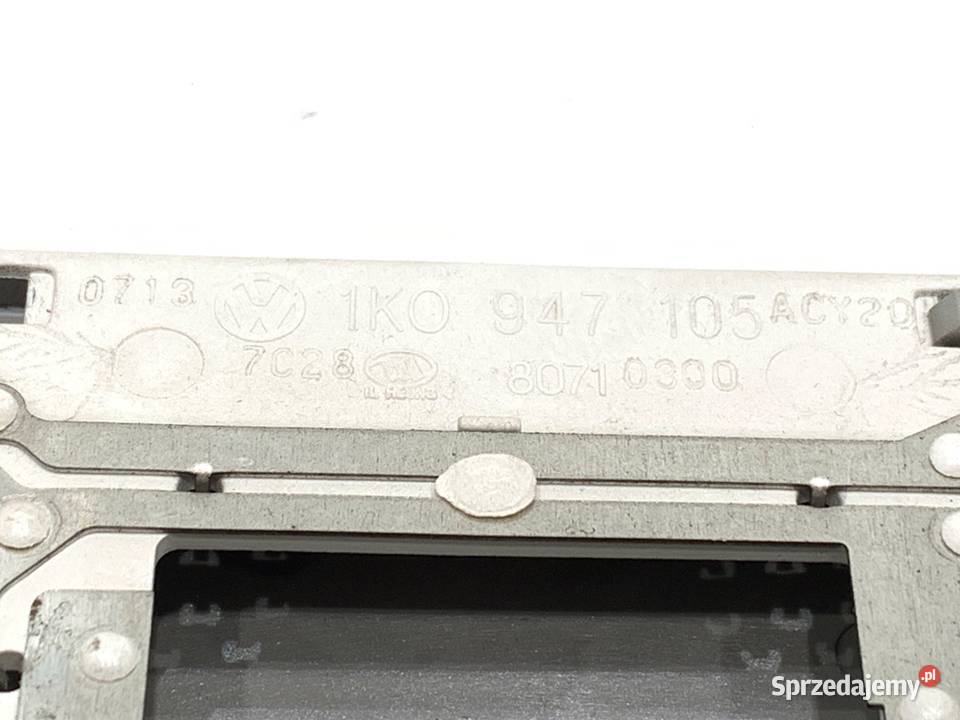 LAMPA SUFITOWA VW GOLF V 1K0947105AC Hatchback