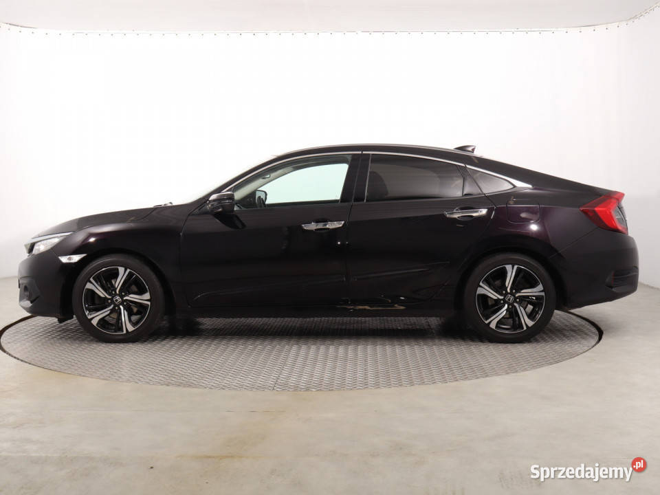 Honda Civic 15 VTEC Hatchback Katowice