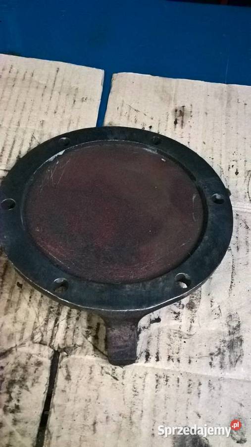 Pokrywa dekiel silnika s 320 s 60 ciągnik sam lubelskie Rejowiec Fabryczny sprzedam