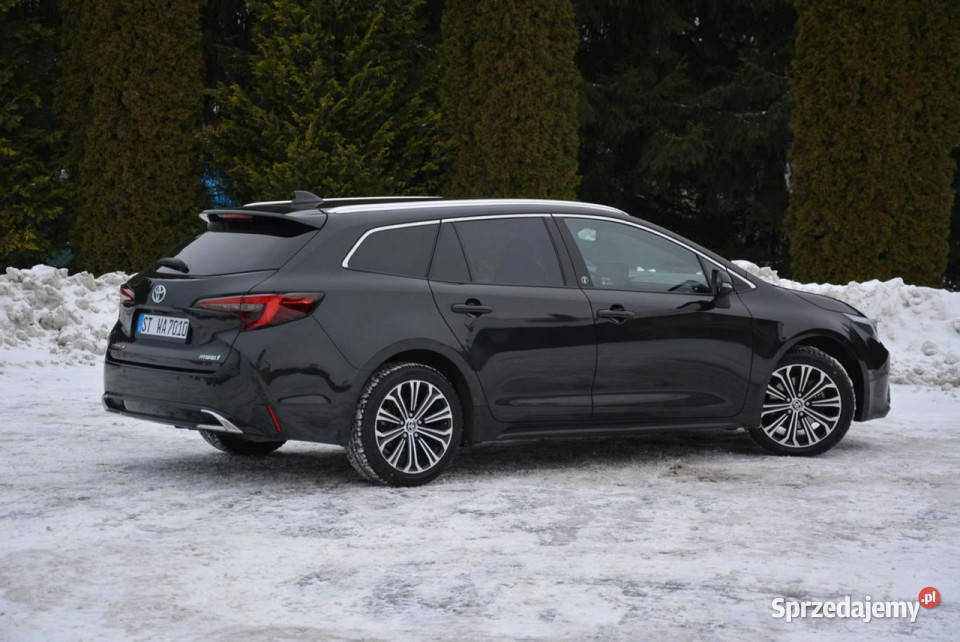 Toyota Corolla Lift FullLed RadarAcc BLIS AsPasa Corolla Ostrów Mazowiecka