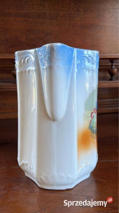 Dzbanek z motywem dziewczynek w medaionie Bez Gdańsk sprzedam