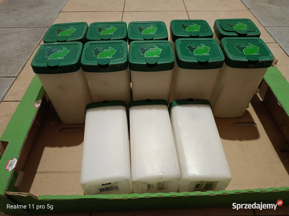 Poidła poidełka królików 13 sztuk 1L Dla gryzoni