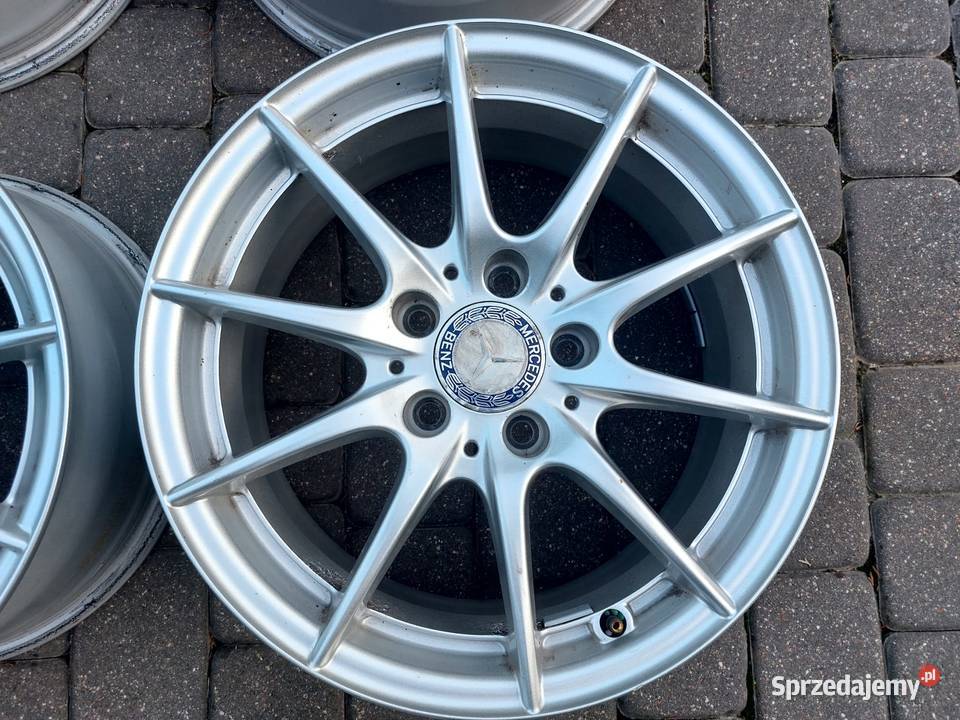 Mercedes W176 W177 felgi aluminiowe 16 7Jx16H2