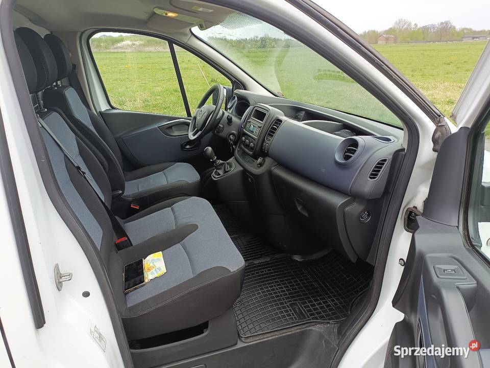 Opel Vivaro 16cdti 1252017r ZarejestrowMały Zgierz