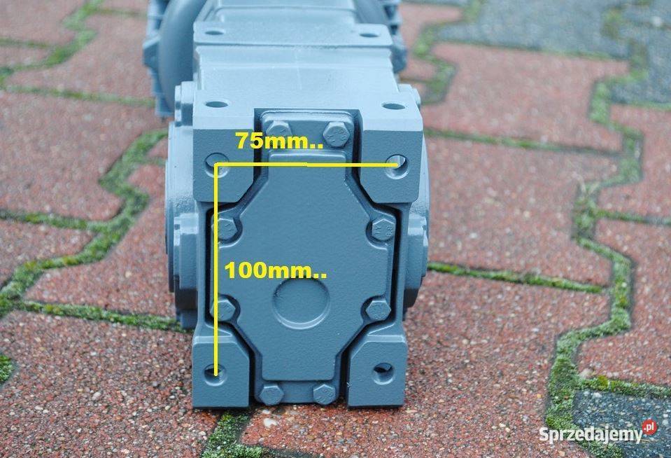 Motoreduktor kątowy 11kw 100obrmin Bonfiglioli Kargowa