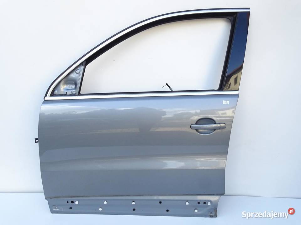 DRZWI LEWY PRZÓD LEWE PRZEDNIE LR7N VW TIGUAN I osobowe Karoseria małopolskie