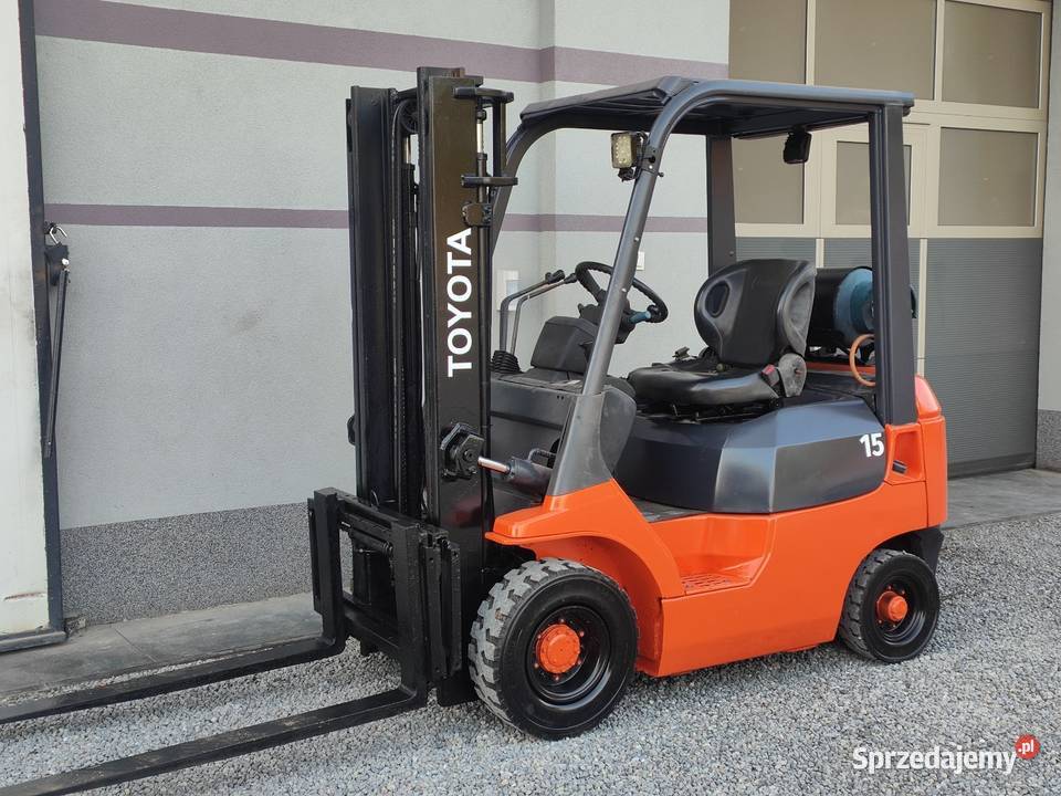 Wózek widłowy Toyota 7FG15 15T Lpg Przesuw Toyota Sandomierz