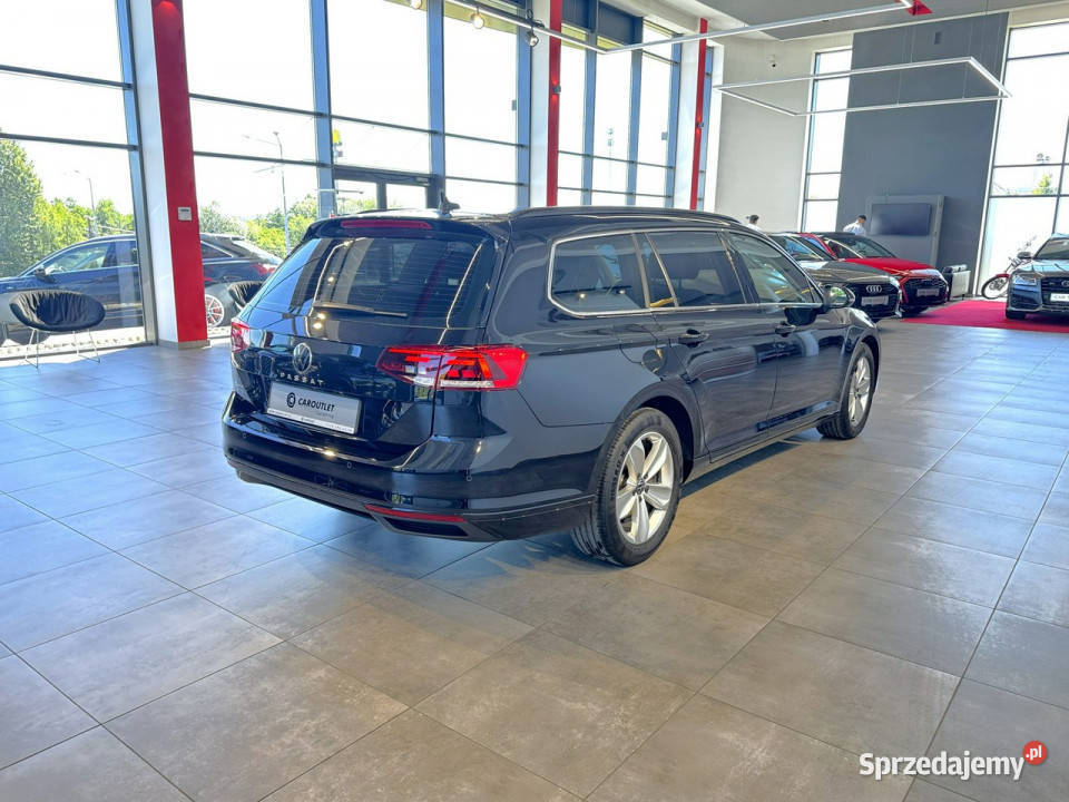 Volkswagen Passat Variant Business 20TSI 190 DSG lakier metallic Passat Myślenice sprzedam