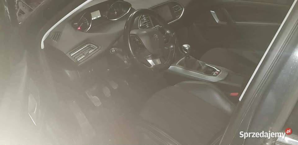 Peugeot 308 2017r bogata
