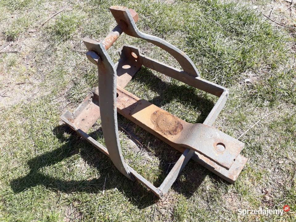 Zaczep polowy dolny Ursus C325 C328