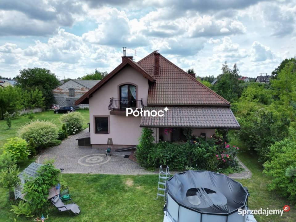 Dwa domy z dużą działką w Rakowiskach Rakowiska