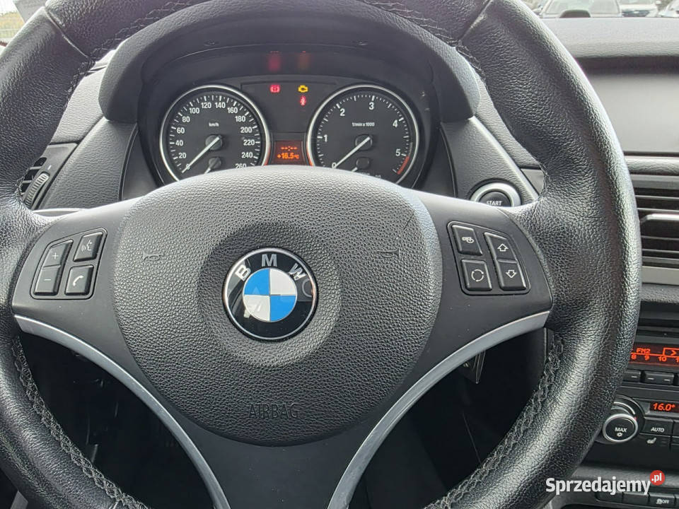 BMW X1 20D 143 xDrive 4x4 2012r zadbana wielofunkcyjna kierownica Wojkowice