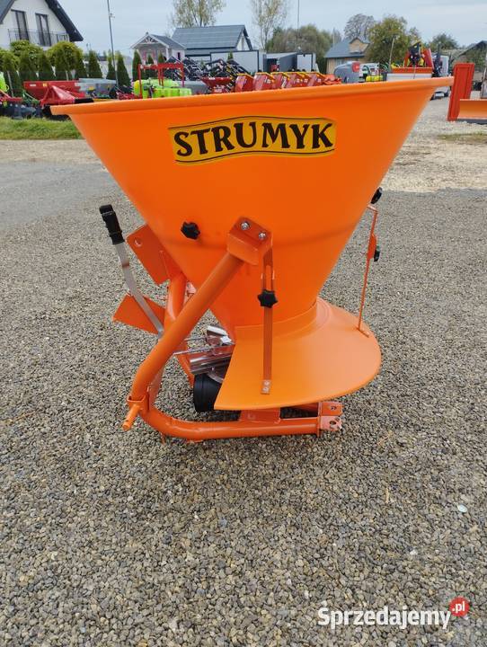 Solarka Piaskarka Posypywarka do soli piasku Cisek