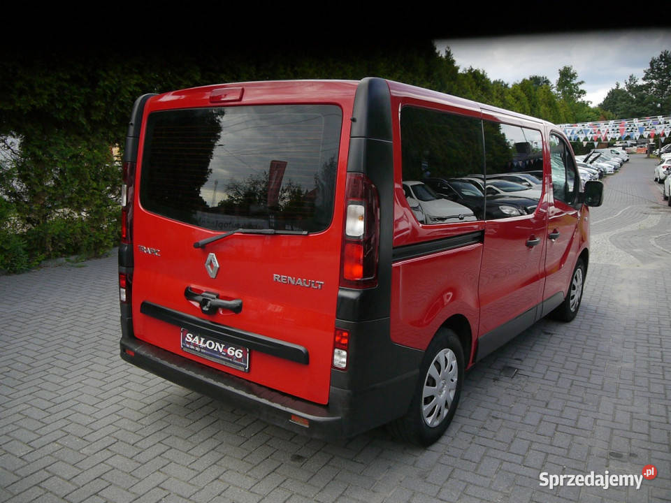 Renault Trafic 9 osob 130 Stan b klima VAT marża