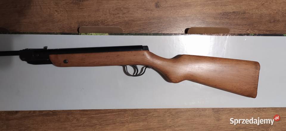 Wiatrówka Suhl modelka 300 Wieleń sprzedam