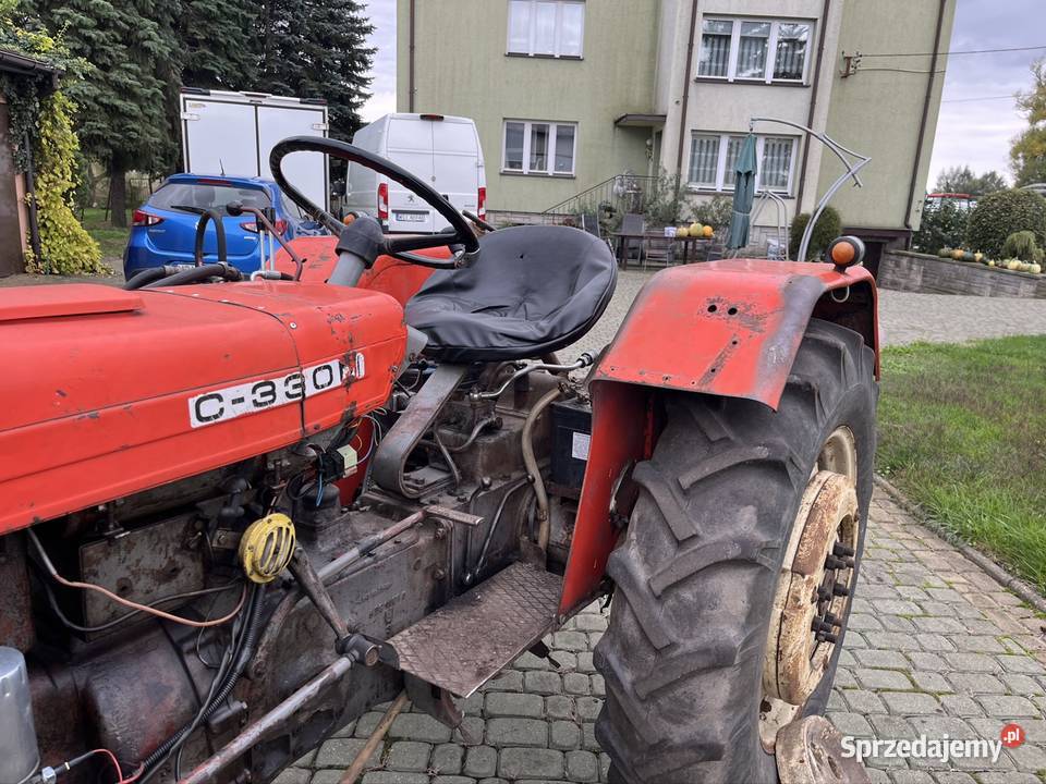 Ciągnik Ursus C330 z masztem Skrzynia biegów Manualna Ursus Chodów sprzedam