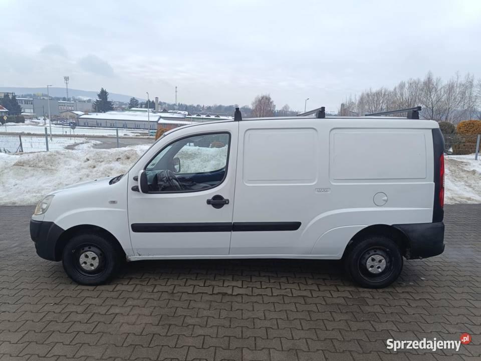 Fiat Doblo II 19 Multijet 105 2009 biały Doblo Motoryzacja sprzedam