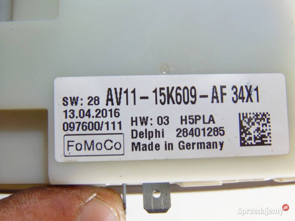 LAMPKA OŚWIETLENIE KABINY FORD ECOSPORT II