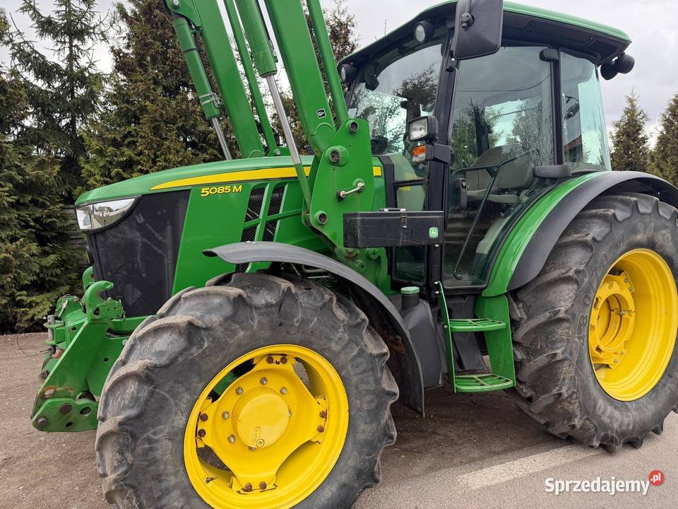 Ciągnik rolniczy John Deere 5085M 2015 sprzedam