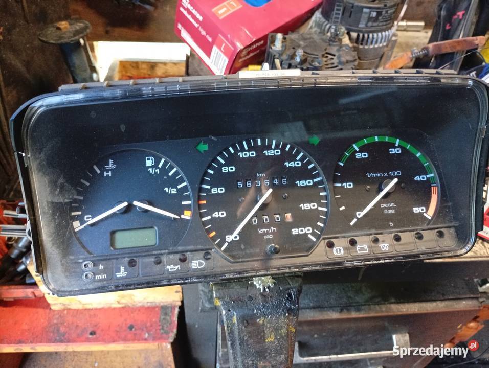 Liczniki zegary vw t4 24 diesel z obrotomierzem małopolskie Gorlice sprzedam