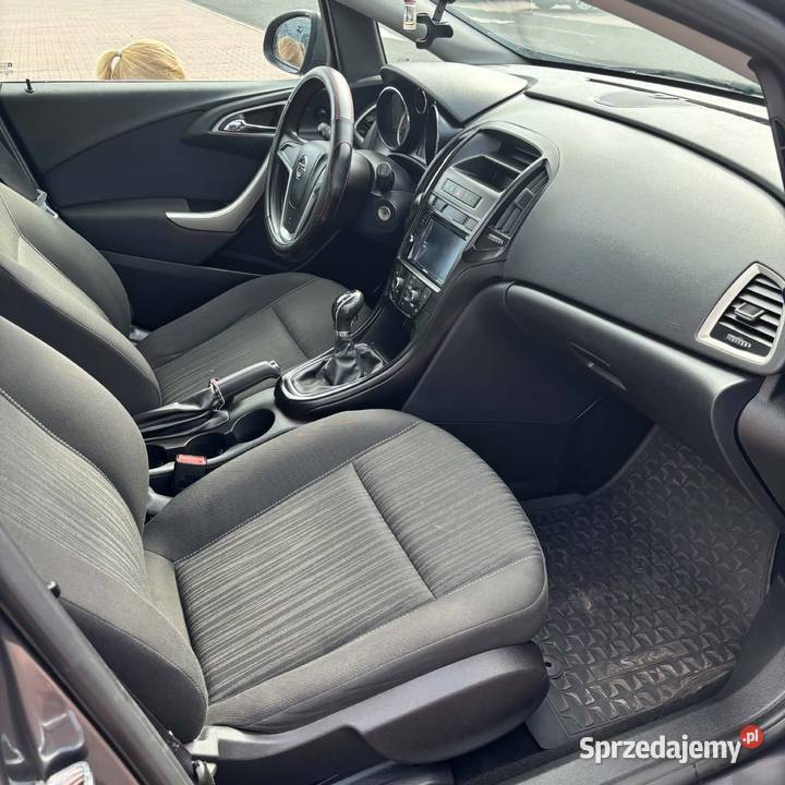 Opel Astra J Sporta Tourer 14 turbo benzyna Kruszyn