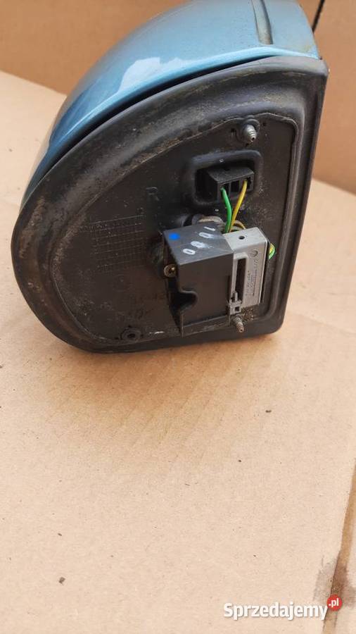 lusterko zewnętrzne prawe Mercedes c w203 9 PIN