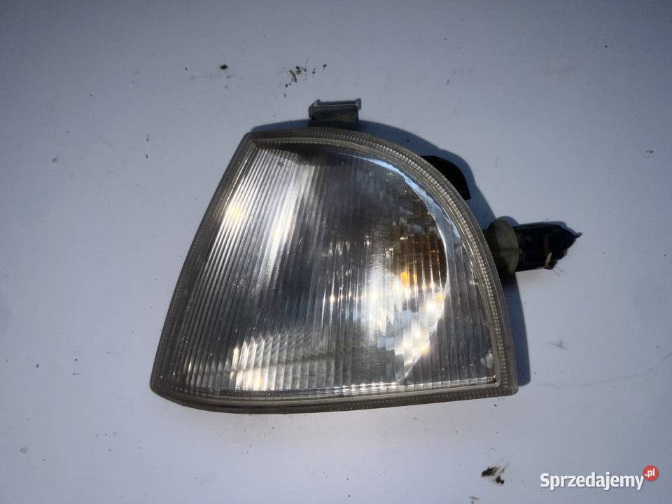 Kierunkowskaz lewy skoda octavia I Kierunkowskazy Ostrzeszów sprzedam