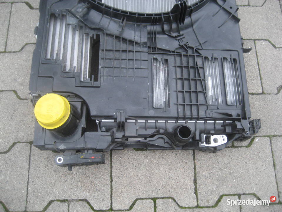 bmw 2 u06 x1 u11 mini u25 f65 chłodnica wody sprzedam