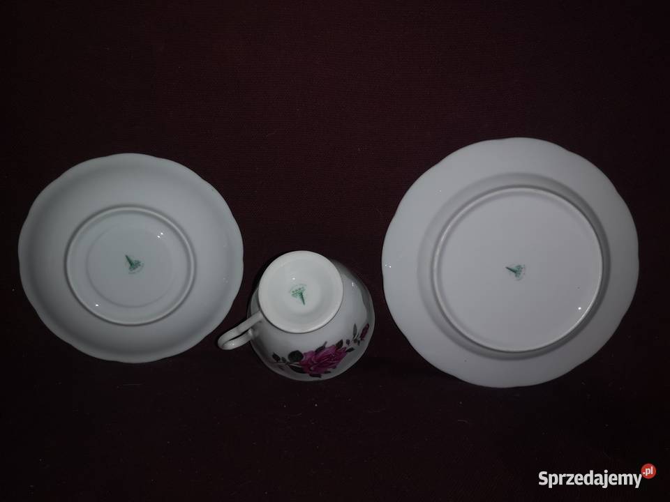 Filiżanka i talerzyk deserowy z różami Made in pomorskie