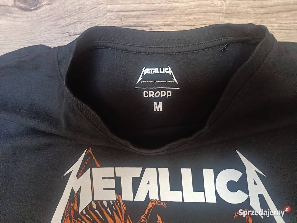 Czarna koszulka Tshirt Metallica Cropp M sprzedam