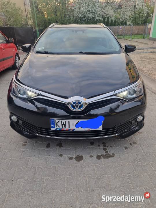 Toyota Auris Kombi Hybryda 2019r Auris Wieliczka sprzedam