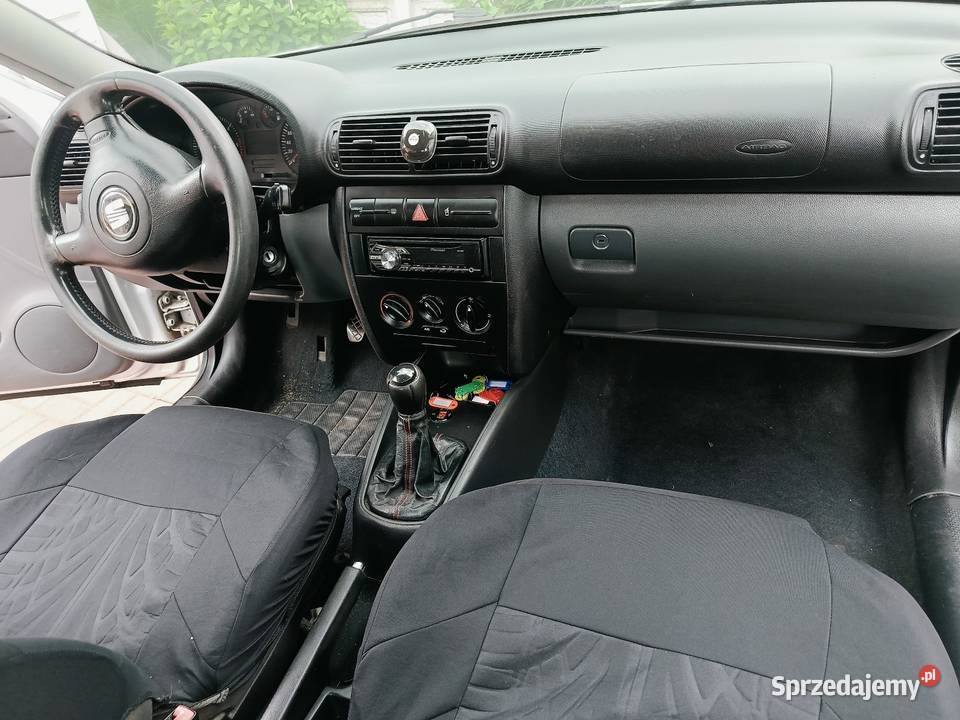 SEAT Leon Zawodowiec 19 TDI 110 autoalarm Bierawa