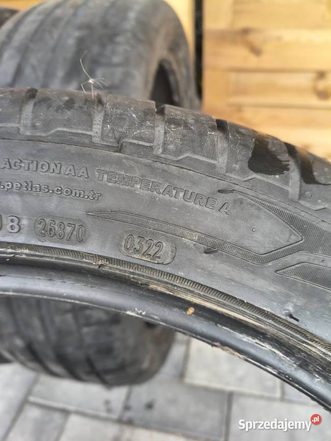 Opony Petlas Velox Sport 22545R19 Ostrowiec Świętokrzyski
