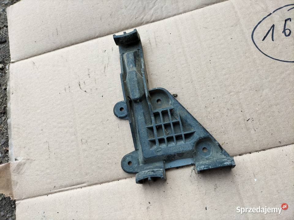 AUDI 80 B4 MOCOWANIE ŚLIZG ZDERZAKA PRZÓD Kamień-Kolonia sprzedam