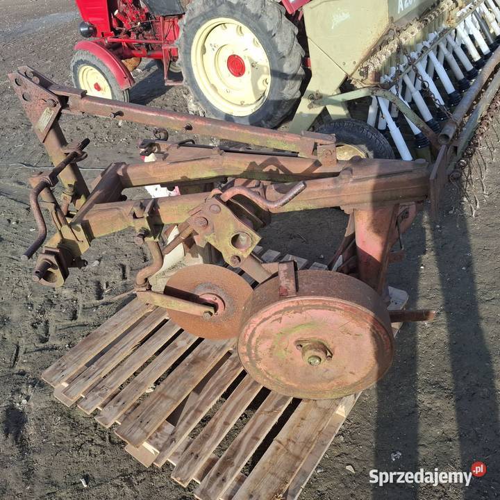 Pług 2 skibowy UG Nowe elementy robocze Wieluń