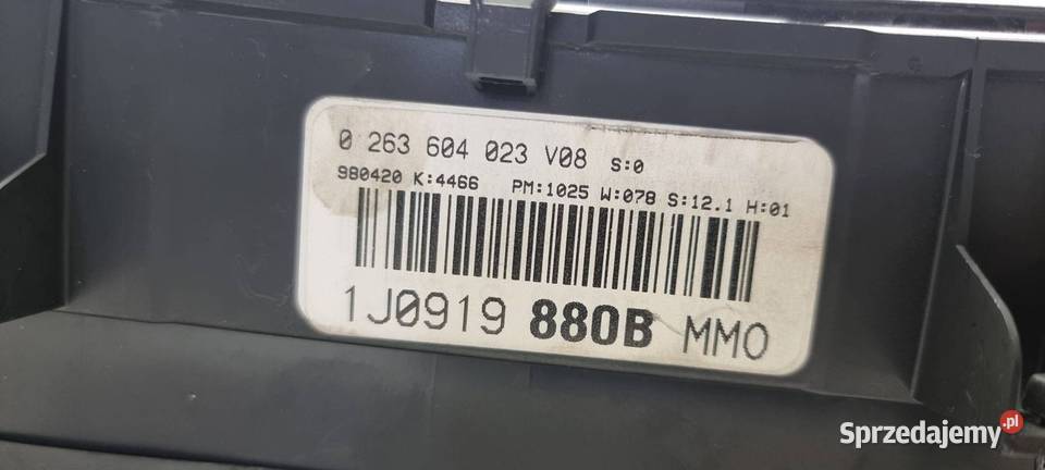LICZNIK ZEGAR VOLKSWAGEN GOLF IV 1J0919880B Pozostałe Lipno