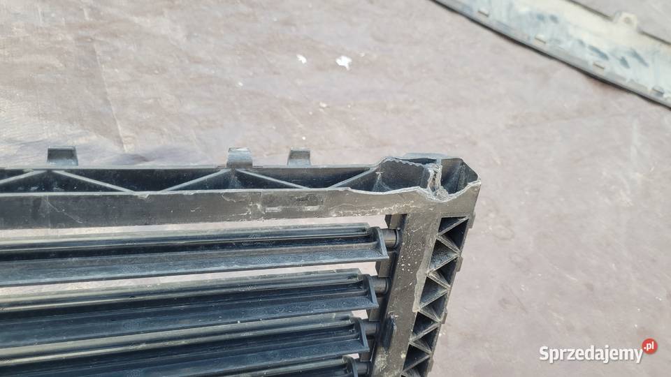 MERCEDES CLA W118 ŻALUZJA KIEROWNICA POWIETRZA Kierownice powietrza Ruda Śląska sprzedam