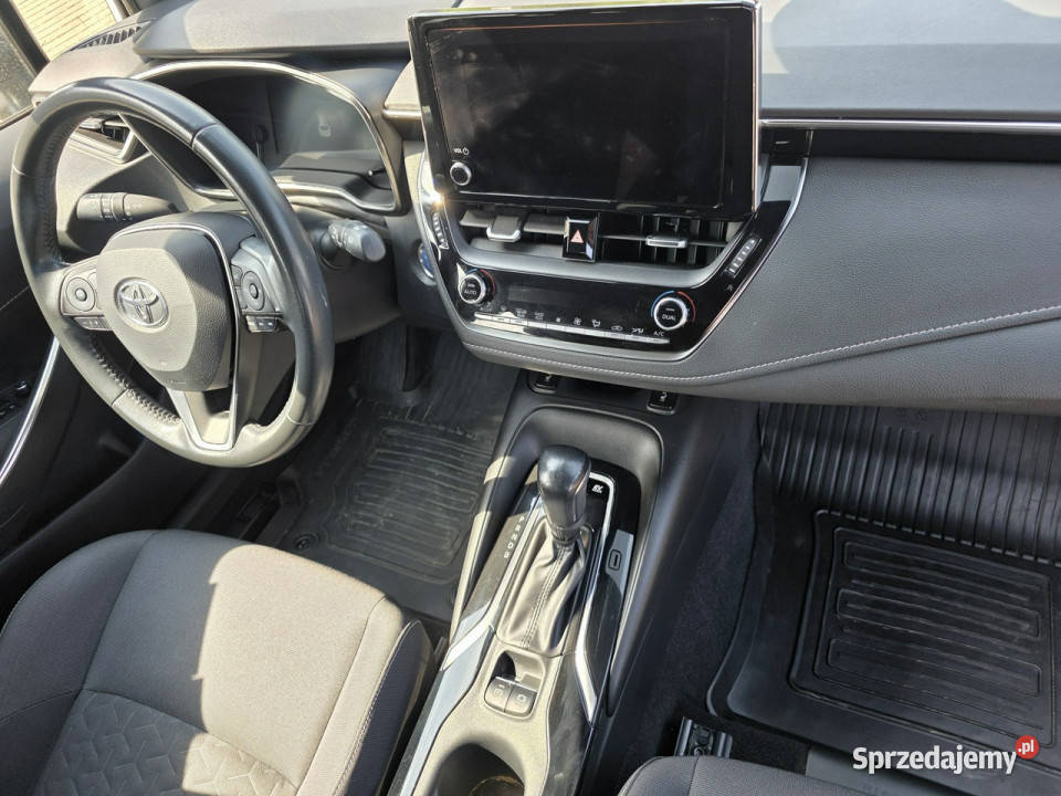 Toyota Corolla 23 Salon Polska 18 HYBRID 1wł z centralny zamek Białystok