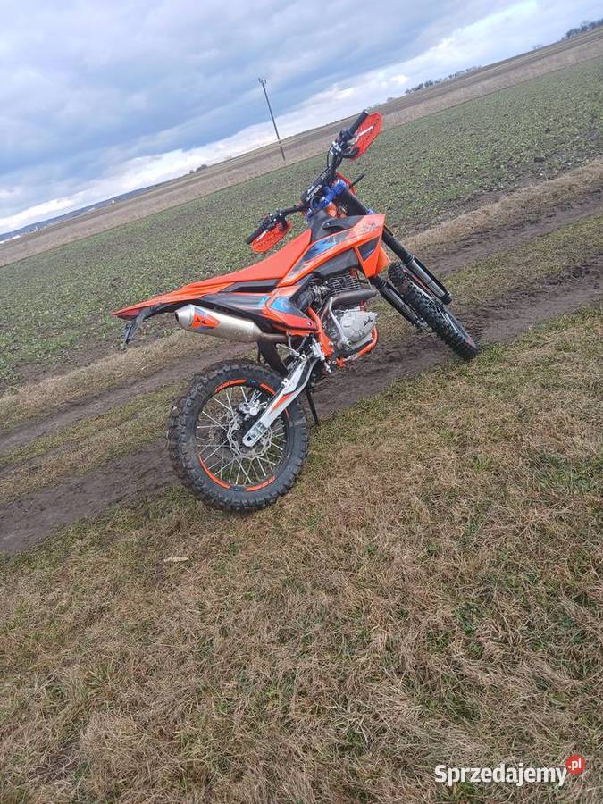 Sprzedam jml 250 z homologacja 250cm3 Trzeboś