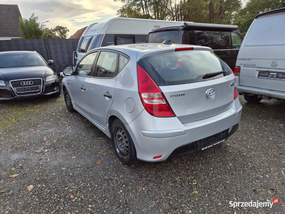 Hyundai i30 14 benzynka 150