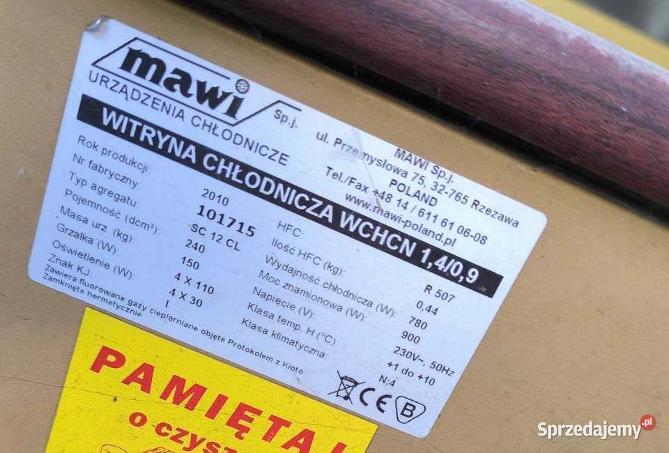 Witryna chłodnicza cukiernicza MAWI 14m z Limanowa