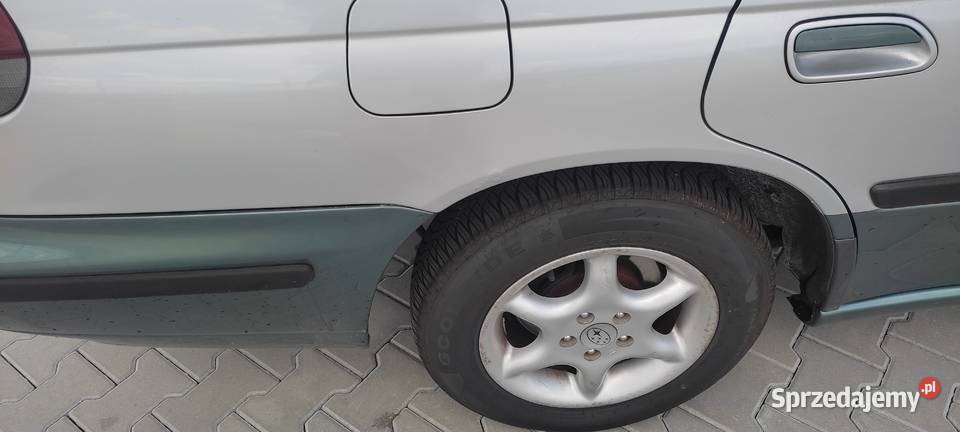 Subaru Legacy 20 4WD 1995 kombi Legacy