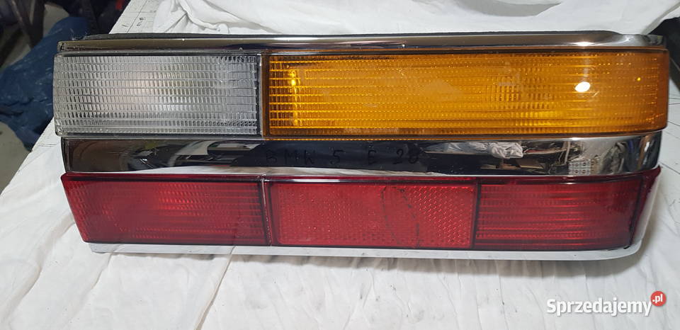 BMW 5 E28 II gen Lampa tylna Warszawa