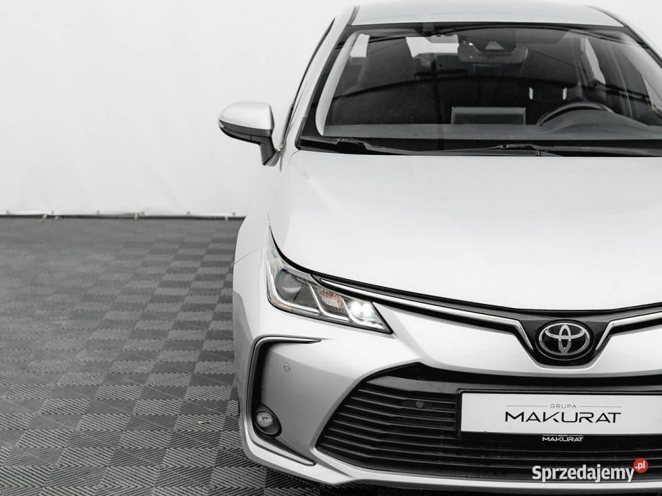 Toyota Corolla WJ2740L15 Comfort Kcofania aluminiowe felgi Gdańsk sprzedam