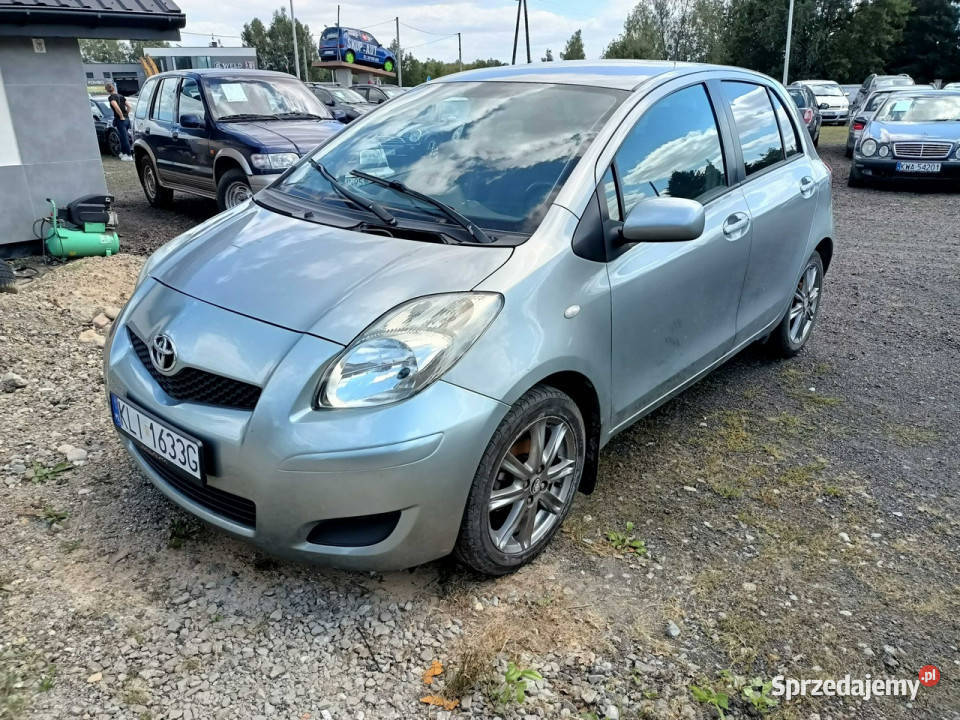 Toyota Yaris Toyota Yaris 13 09r Półautomat II Tarnów