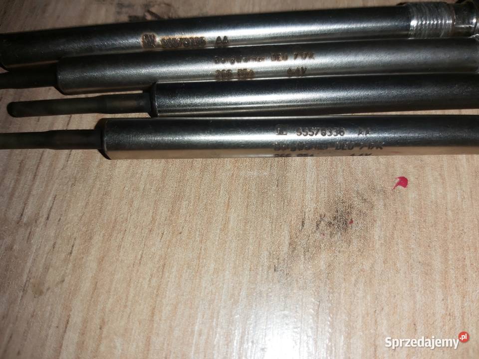 Świeca Żarowa Opel Insignia B20DTH 170 55578336 osobowe Bydgoszcz