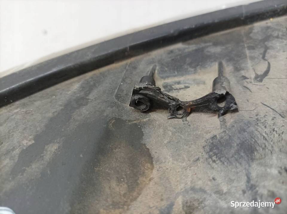 LAMPA PRZÓD LEWA Skoda Superb II 20082015